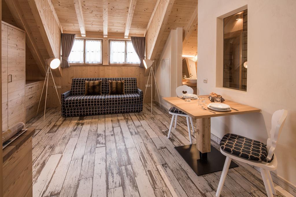 Osti Nicl Apartment San Martino in Badia Exterior photo